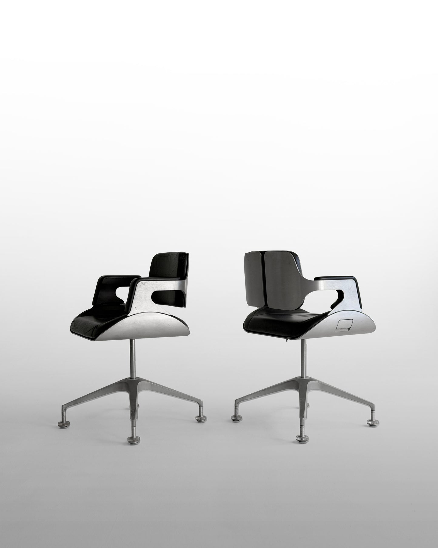 FAUTEUIL DE CONFÉRENCE SILVER PAR HADI TEHERANI POUR INTERSTUHL, 2000