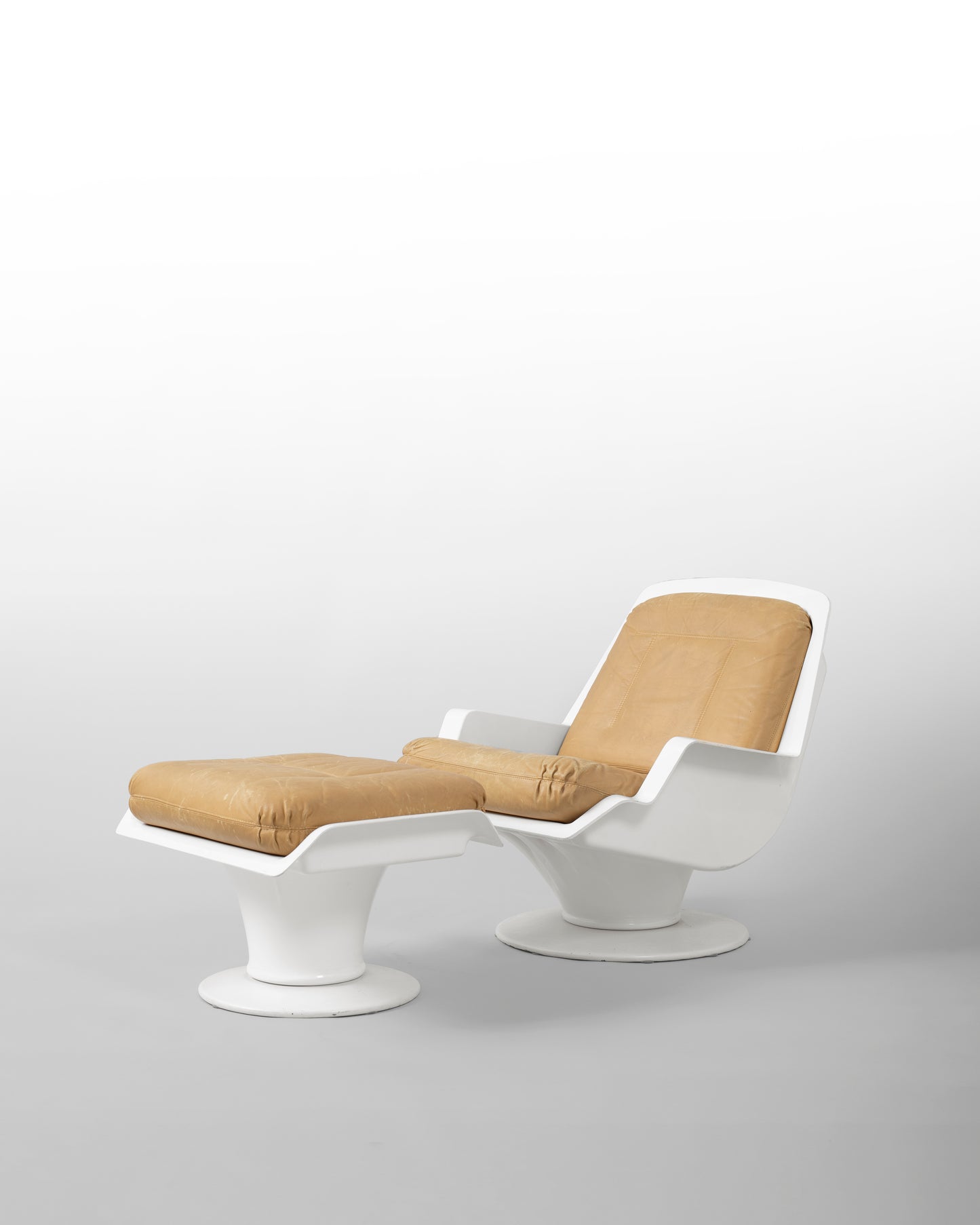 FAUTEUIL & OTTOMAN "NIKE", RICHARD NEAGLE, 1967