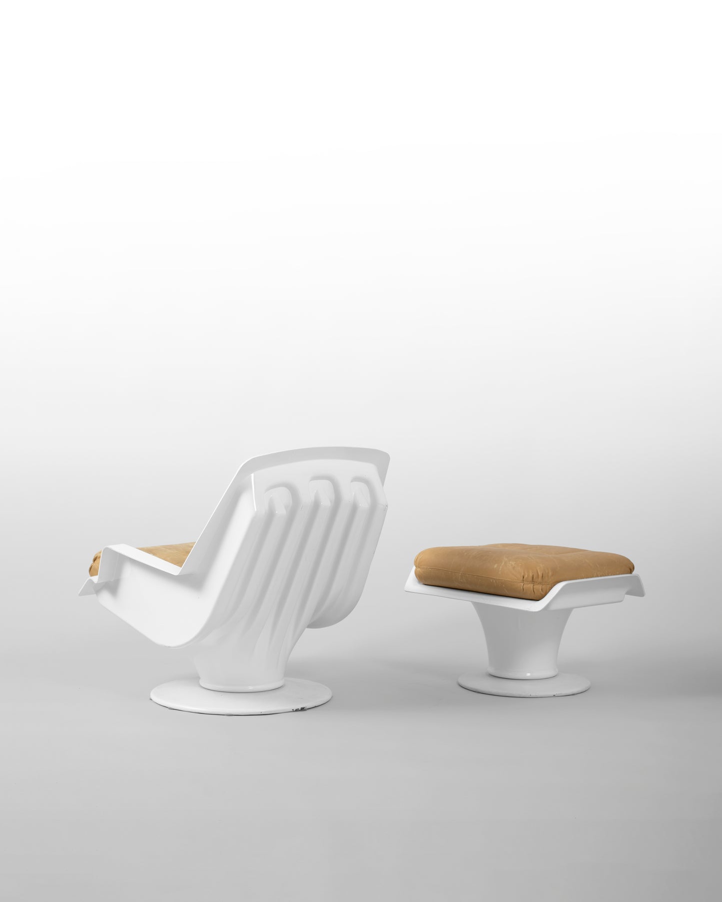 FAUTEUIL & OTTOMAN "NIKE", RICHARD NEAGLE, 1967