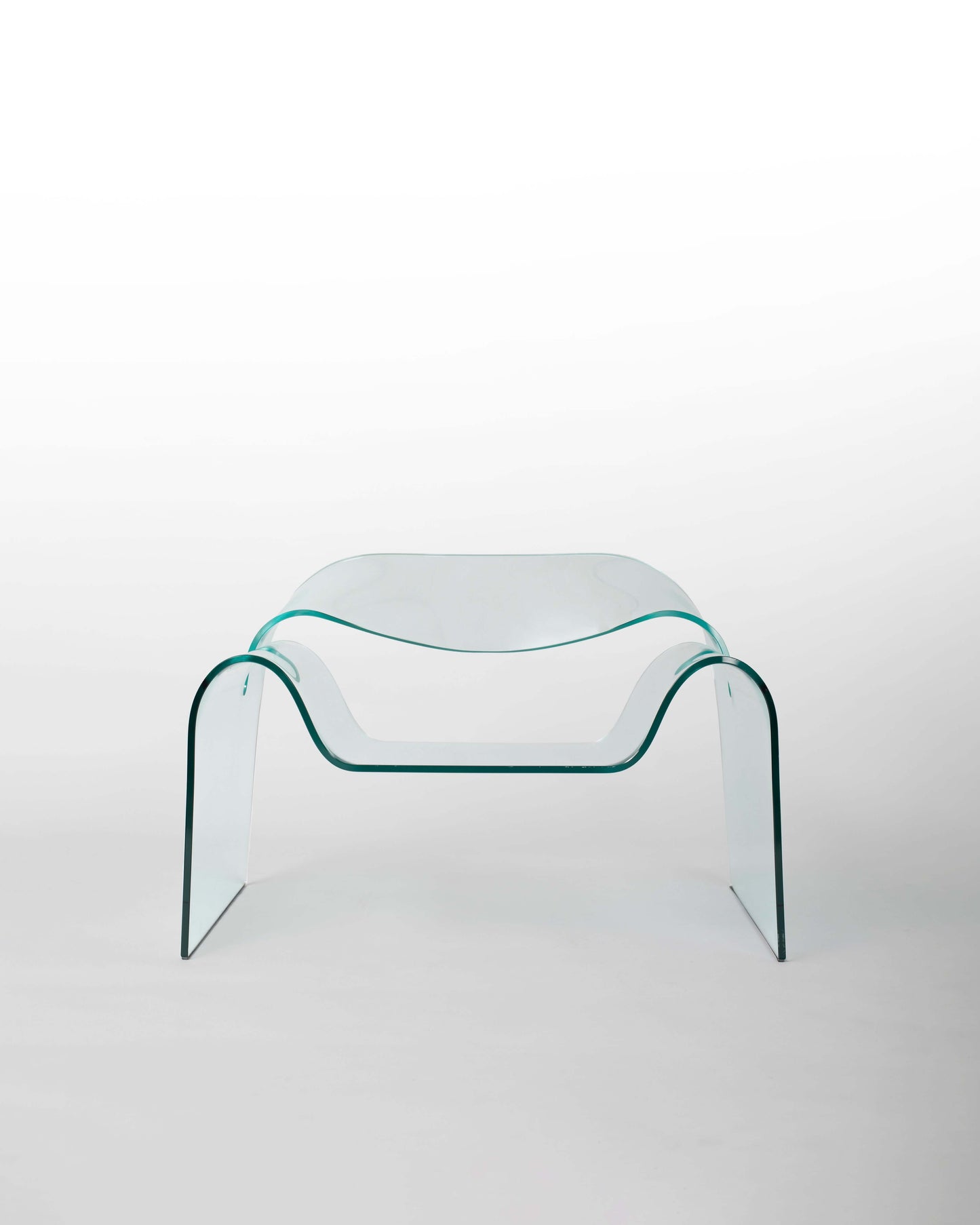 Ghost Cini Boeri – Fauteuil vintage en verre édité par Fiam en 1987, design iconique de 1980.