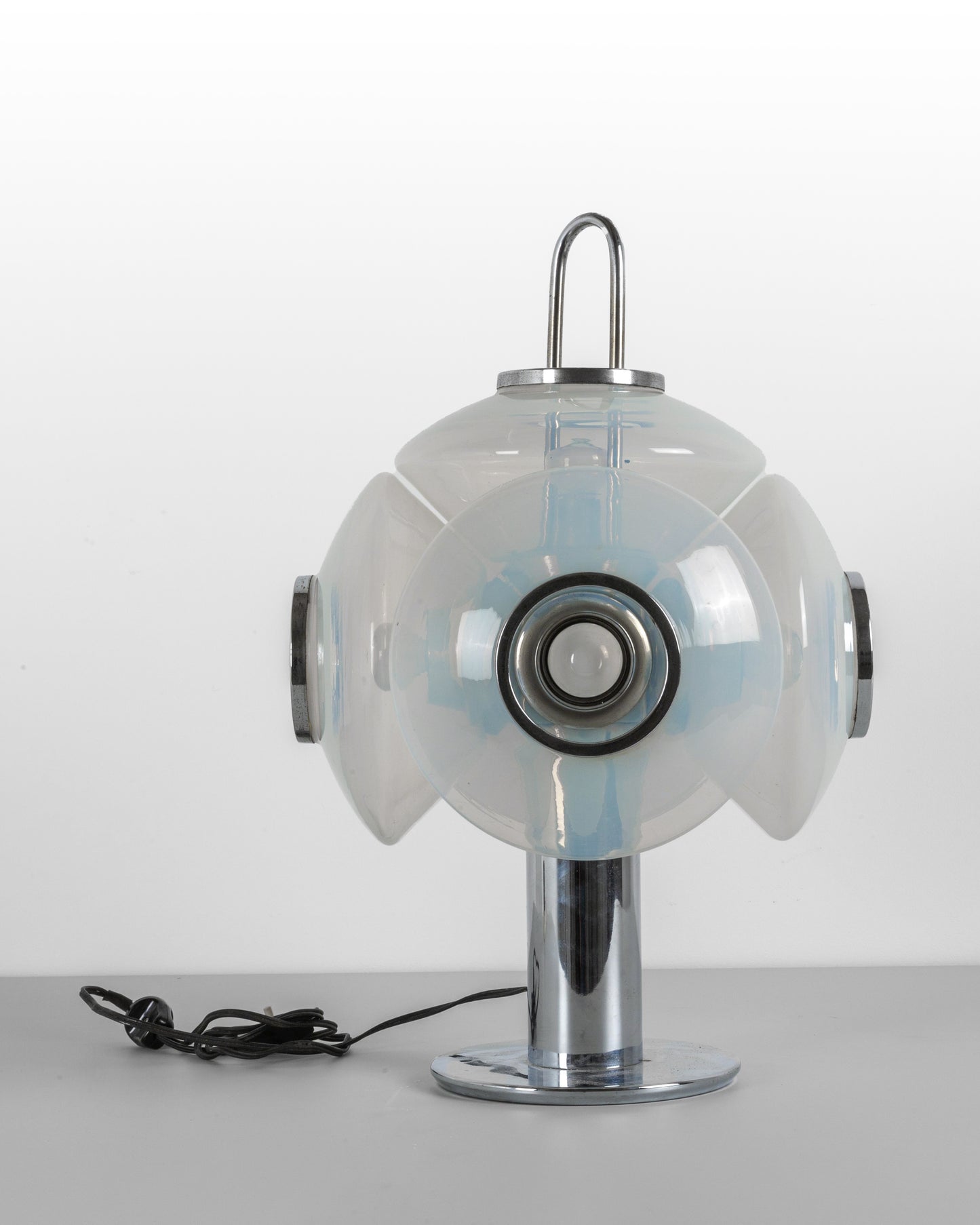 Lampe Scafandro Vintage – Italie Années 70 en verre et metal chromé.