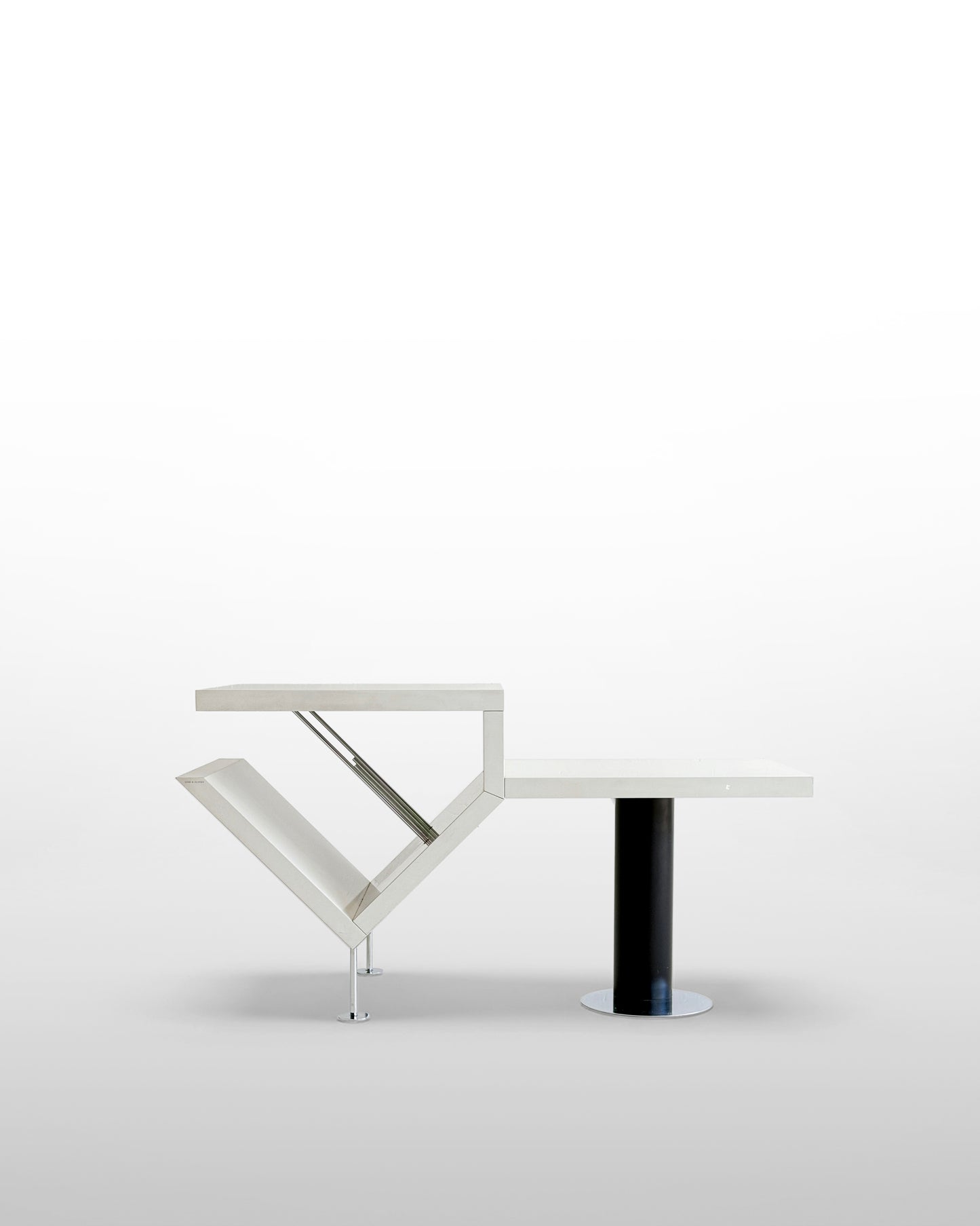Attyca - Bang & Olufsen - Meuble Hi-Fi par Jacob Jensen - 1980