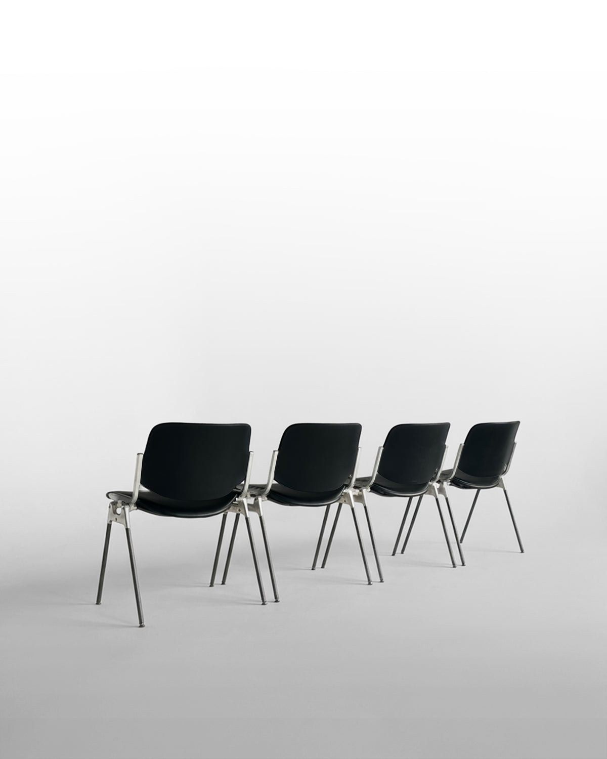 CHAISES DSC 106 PAR GIANCARLO PIRETTI POUR ANONIMA CASTELLI, 1970