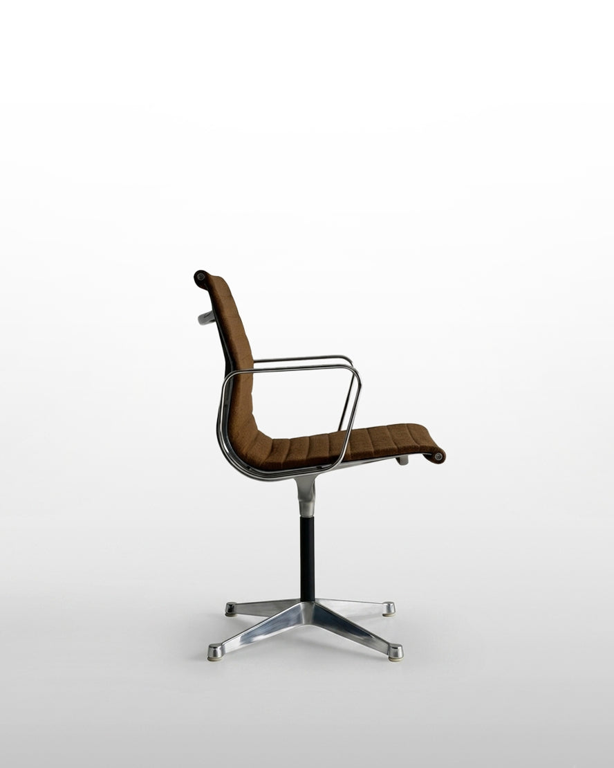FAUTEUIL EA 107, CHARLES & RAY EAMES, HERMAN MILLER, USA 1970