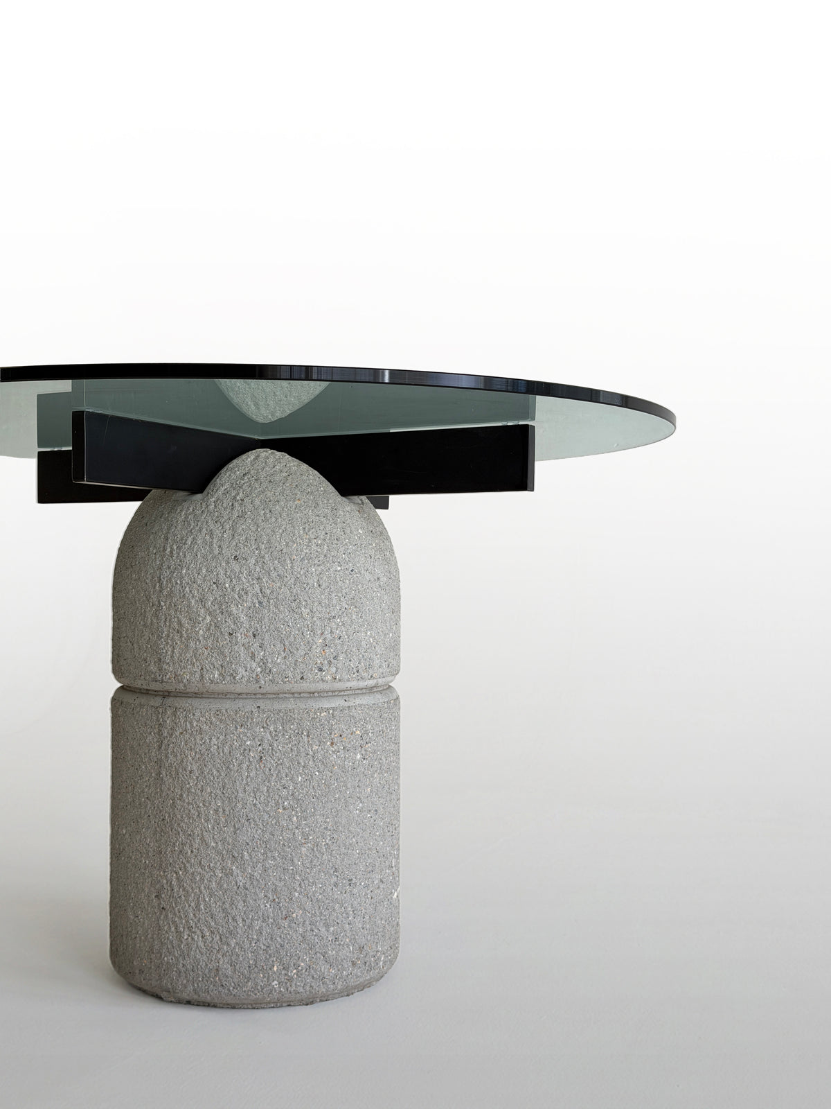 TABLE PARACARRO PAR GIOVANNI OFFREDI, SAPORITI, ITALIE 1970