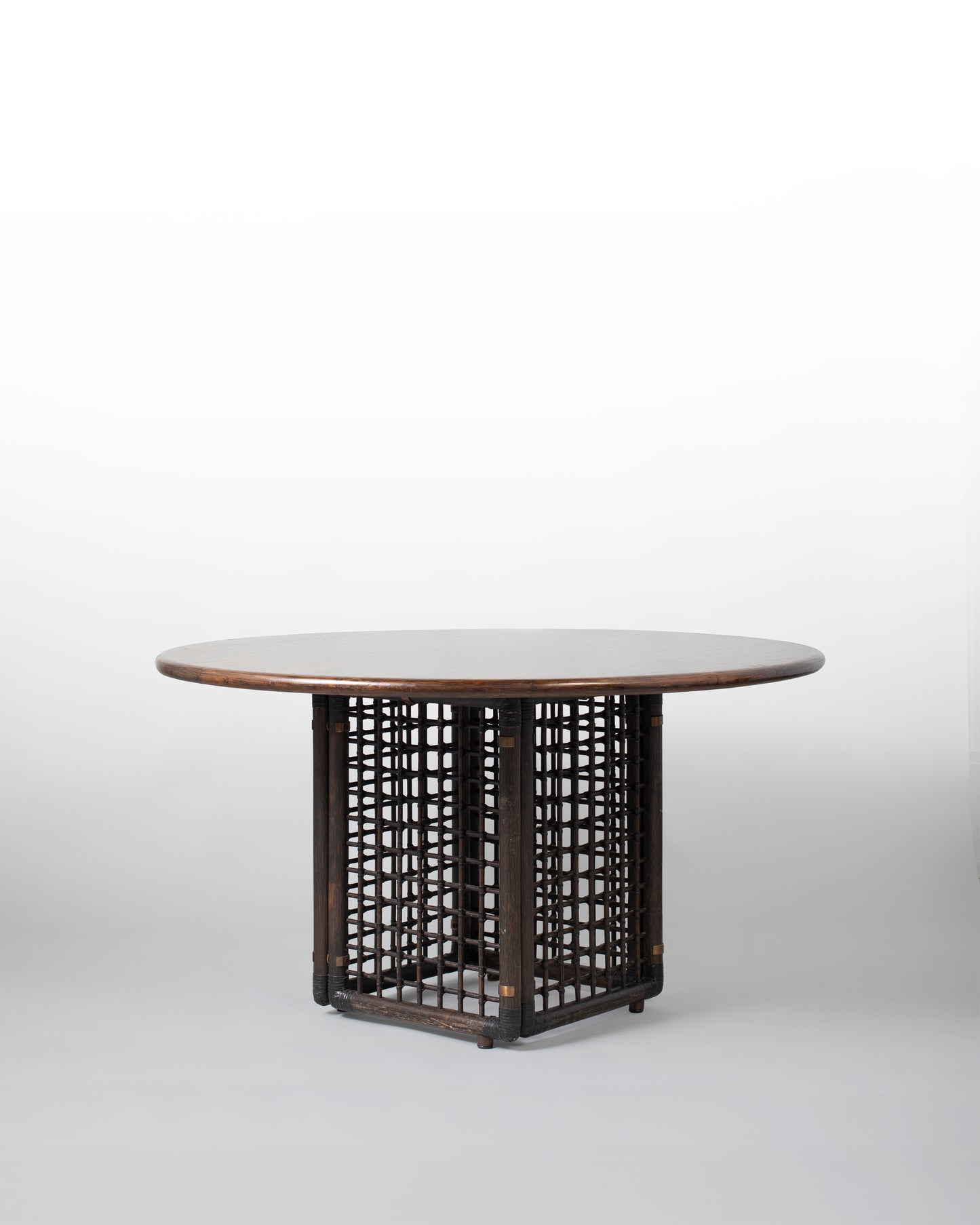 ENSEMBLE DE SALLE A MANGER BASILIAN 1, AFRA & TOBIA SCARPA, B&B ITALIA