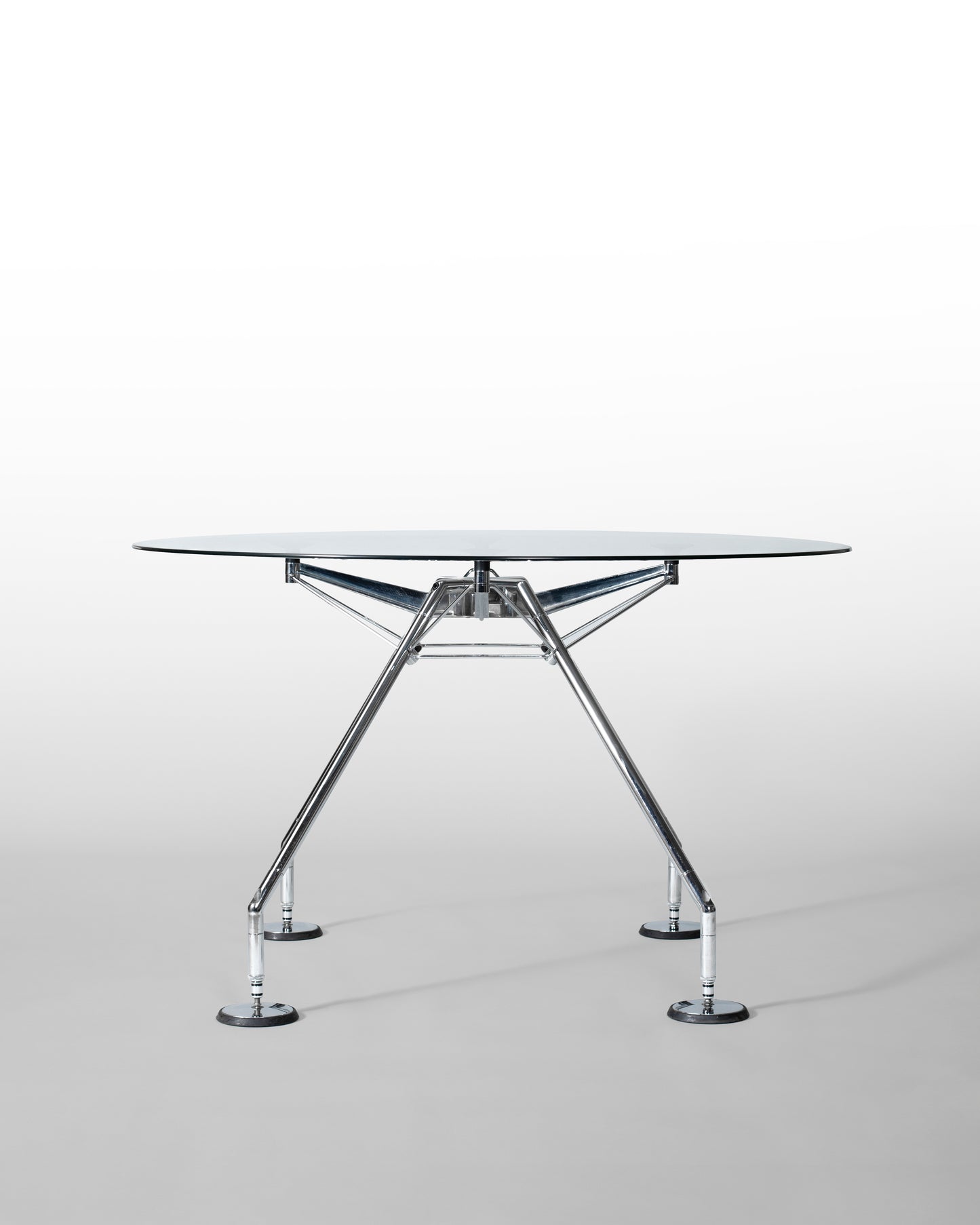 TABLE RONDE NOMOS TECNO, NORMAN FOSTER, 1986